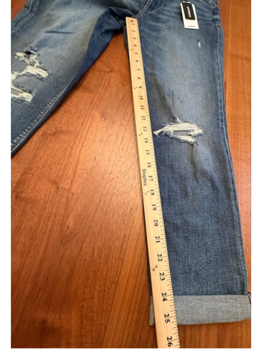 EXPRESS Blue Distressed High Rise Girlfriend Jeans Size 4 NWT - Picture 14 of 14